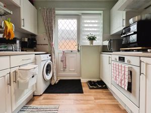 Photo 9- click for photo gallery